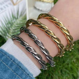 Twist Cuff
