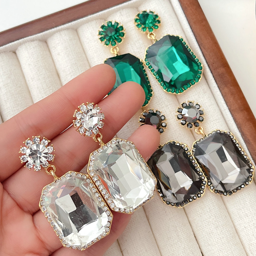 Square Big Stone Charms Earrings CMEADL-2401336