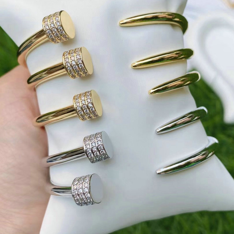Zircon Nail Bangle