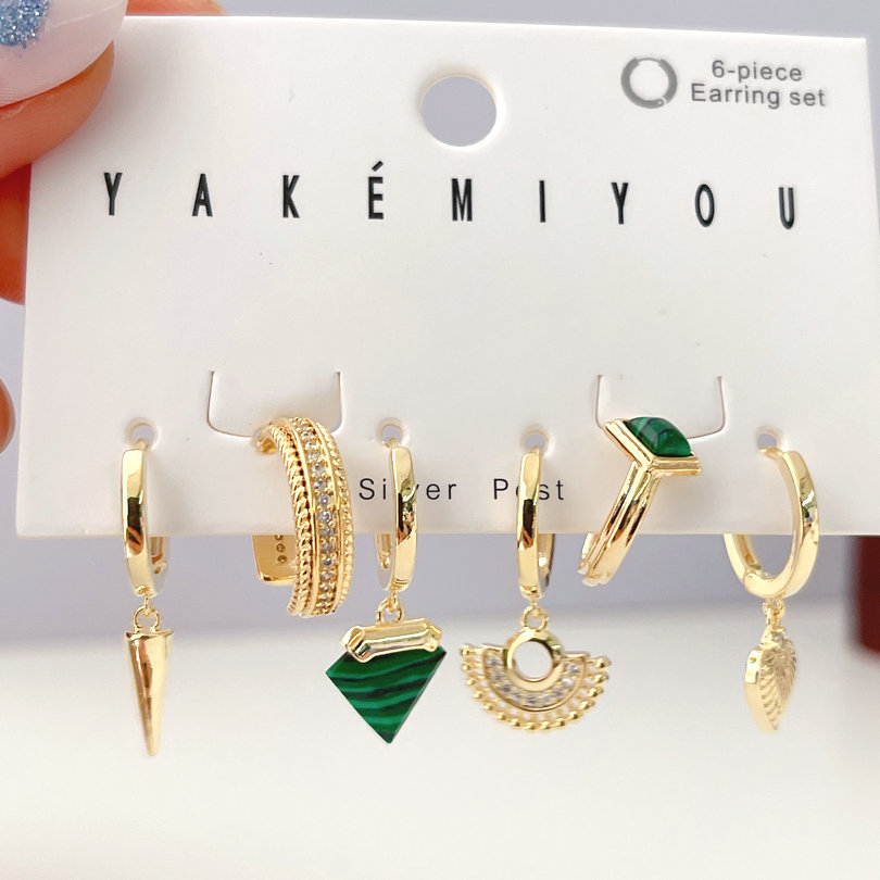 Green Arrow Charms Set Earrings