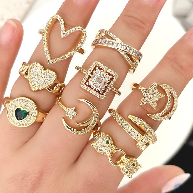 Mirco Pave Heart Adjustable Ring