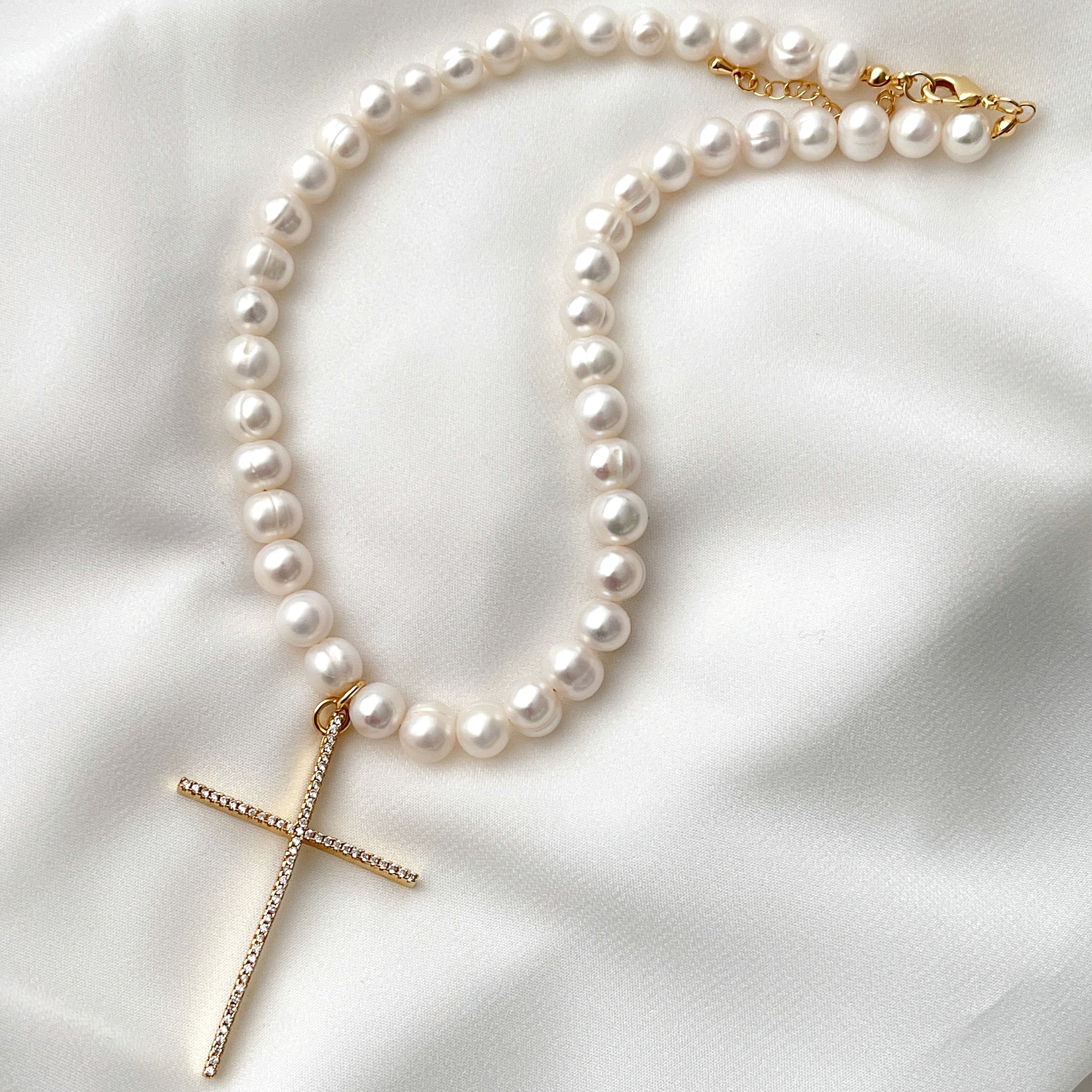 Round Fresh Water Pearl Necklace With Pave Cross Pendant