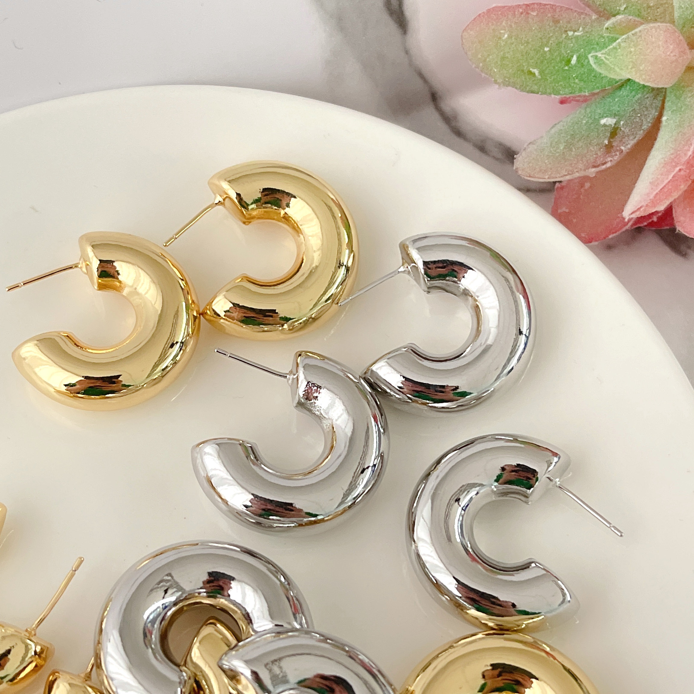Big Fat C Hoop Earrings