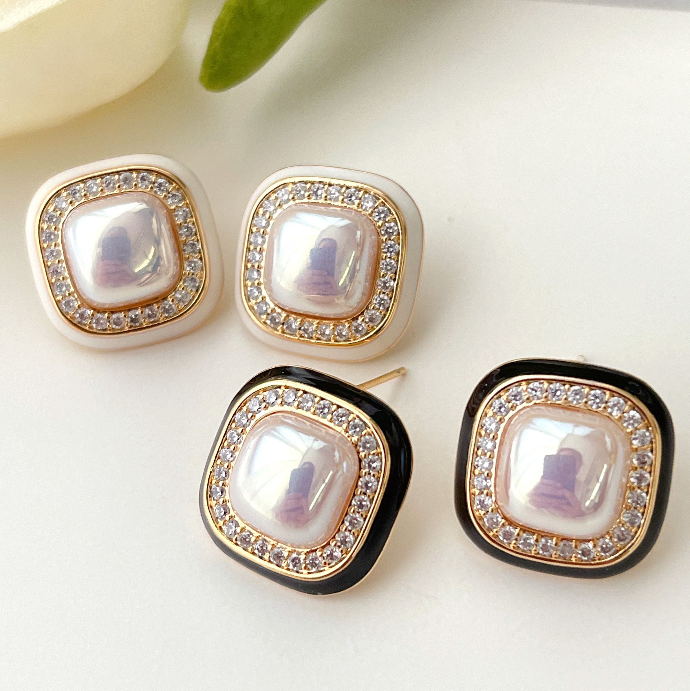 Enamel Square Stud Earrings CMEADL-2418807