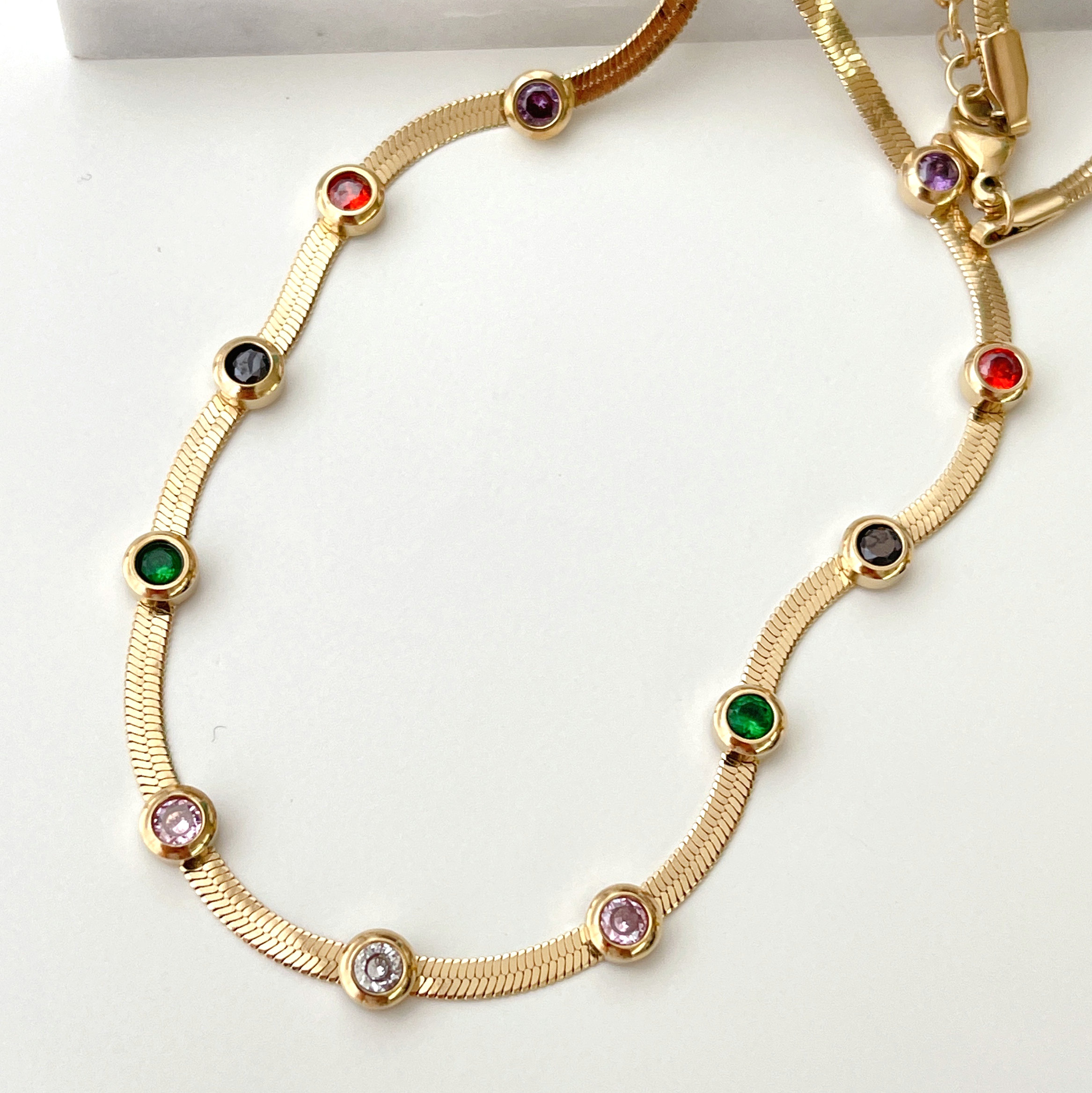 Stainless Steel Gold Herring Bone Round Zircon Necklace