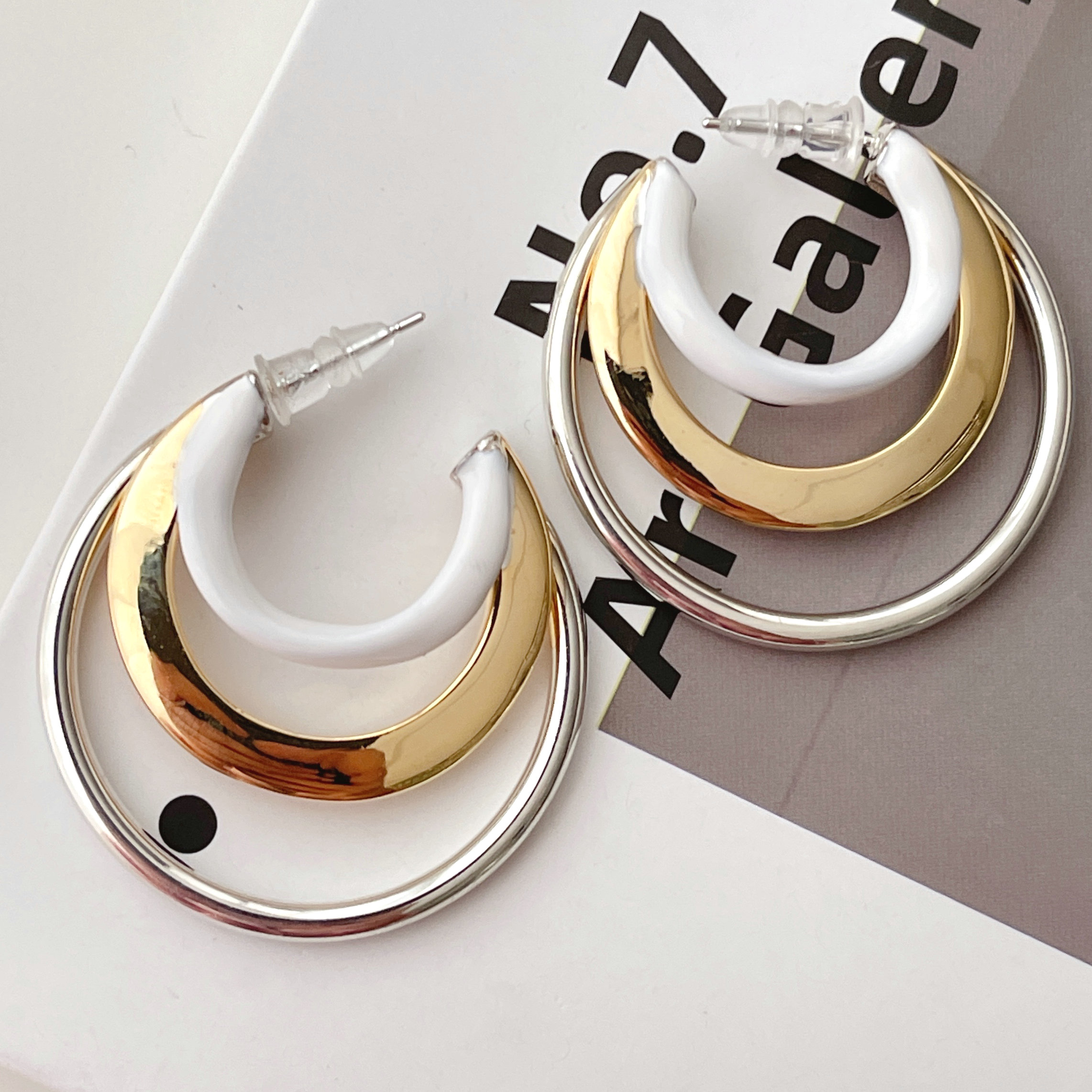 Three Color Mixed Earrings CMET-2419695