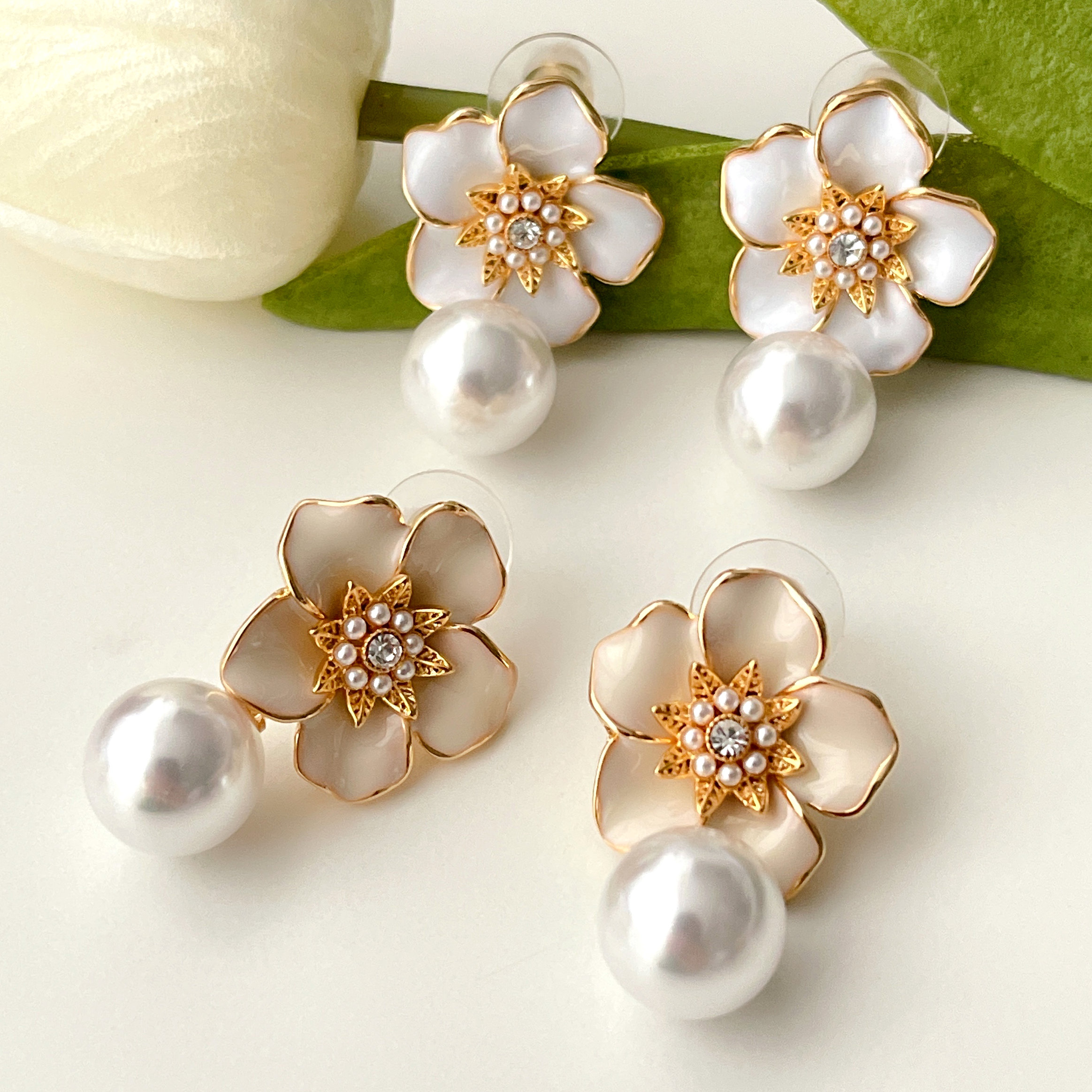 Enamel Flower Pearl Drop Earrings CMEADL-2426409