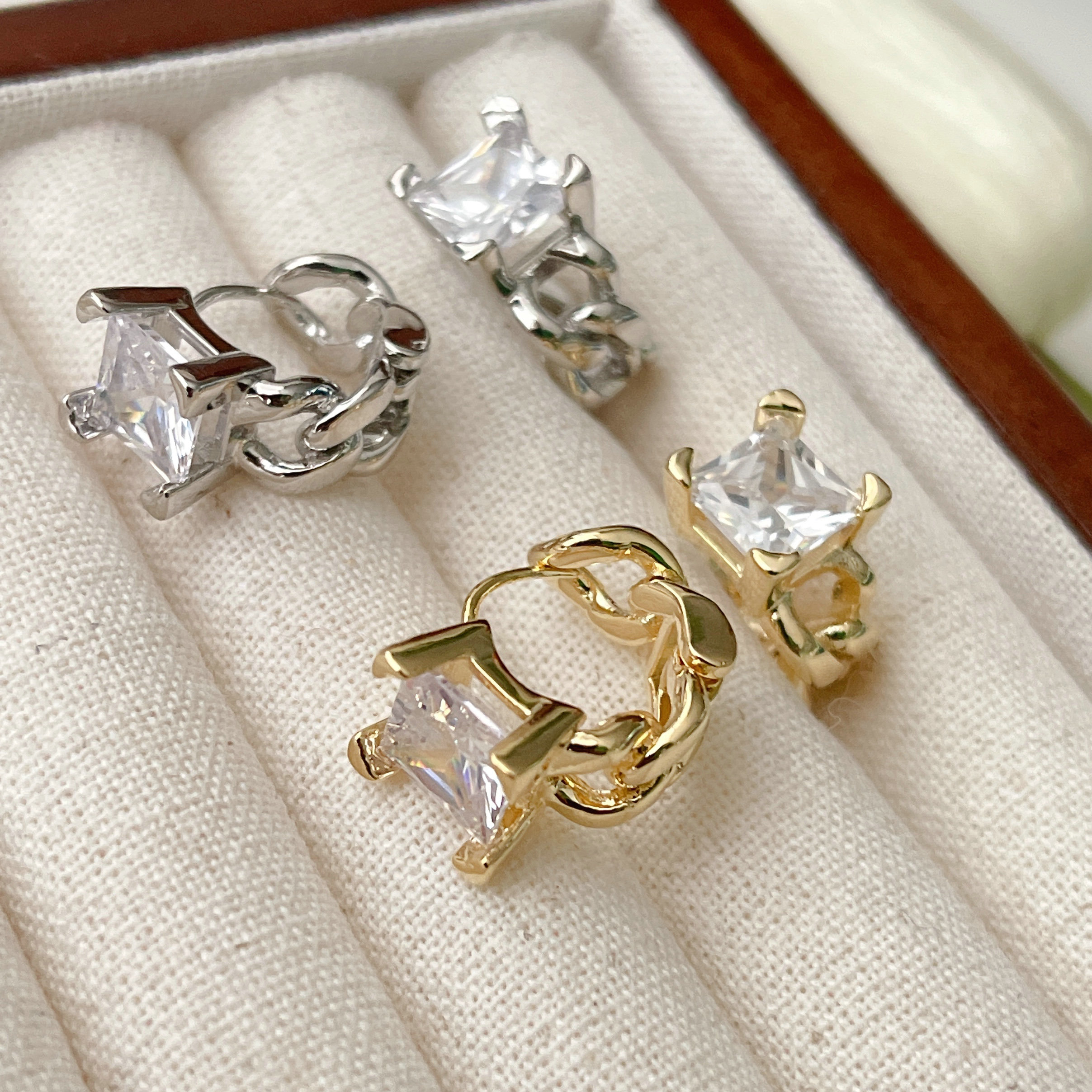 Chain Stud earrings CMEXW-2426518