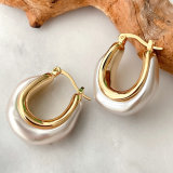 White U Shape Earrings CMEADL-2426407