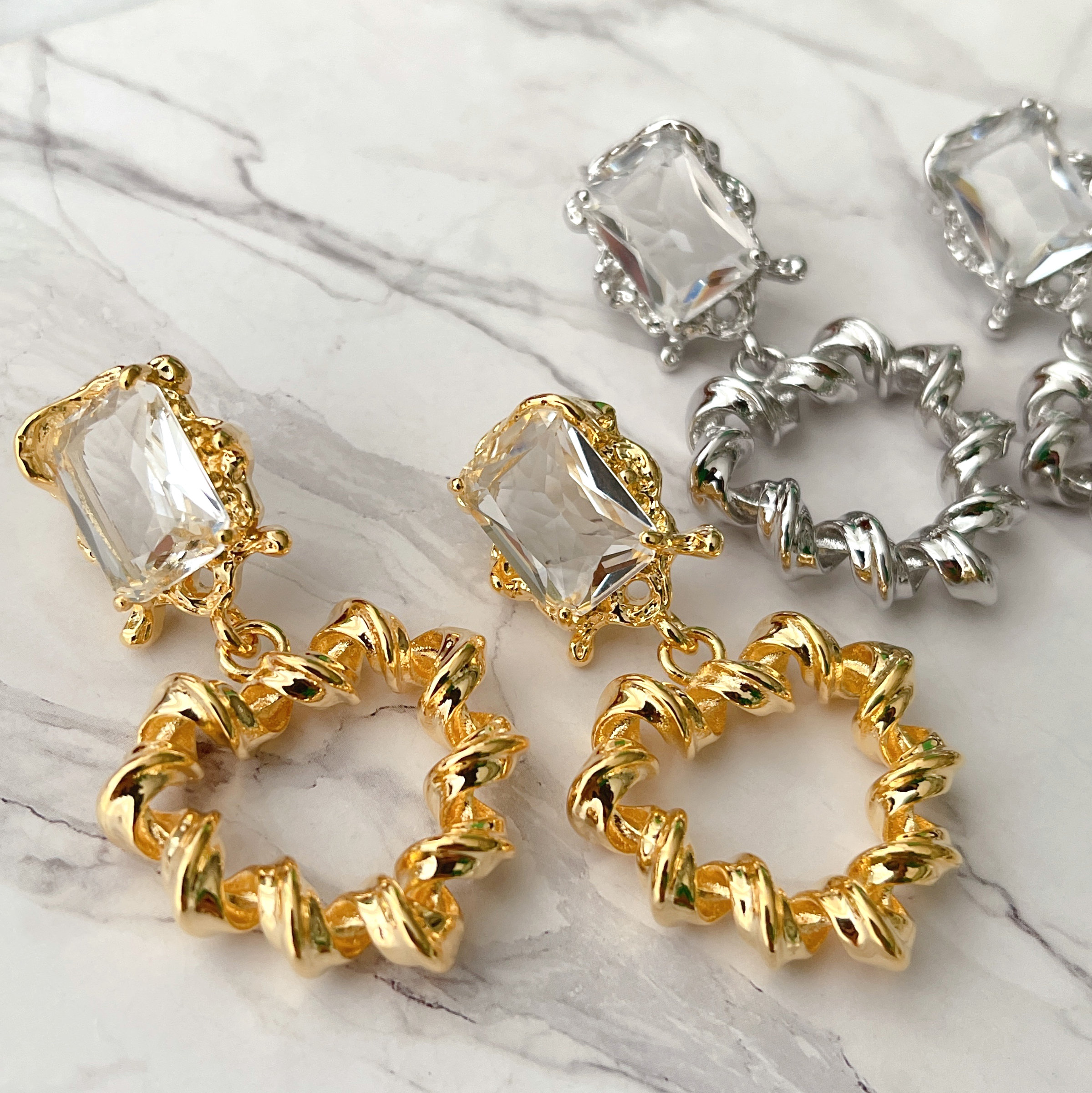 Hollow Heart Drop Earrings CMEXW-2426560