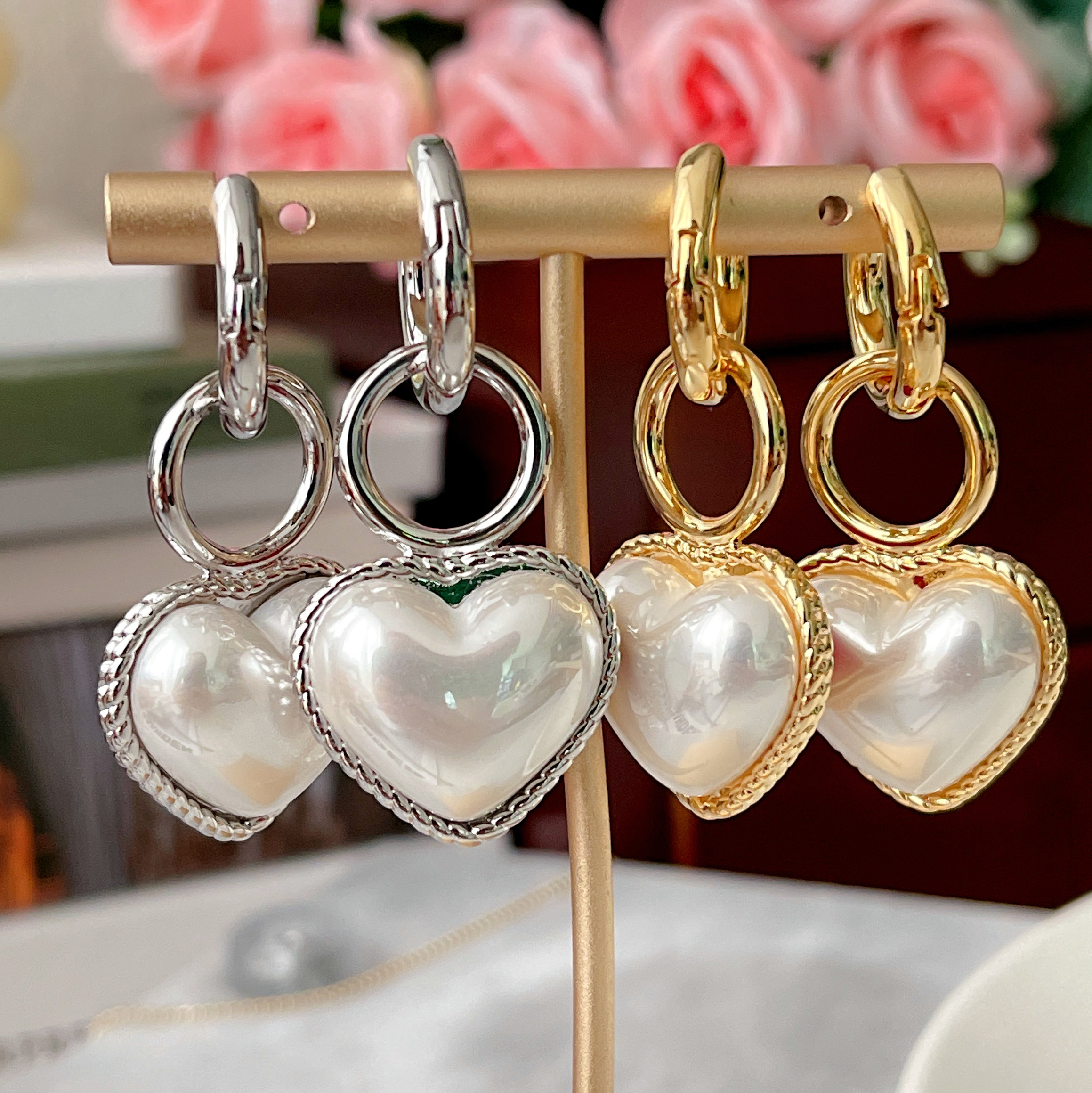 Double color ( white / red ) heart drop earrings CMEXW-2426462