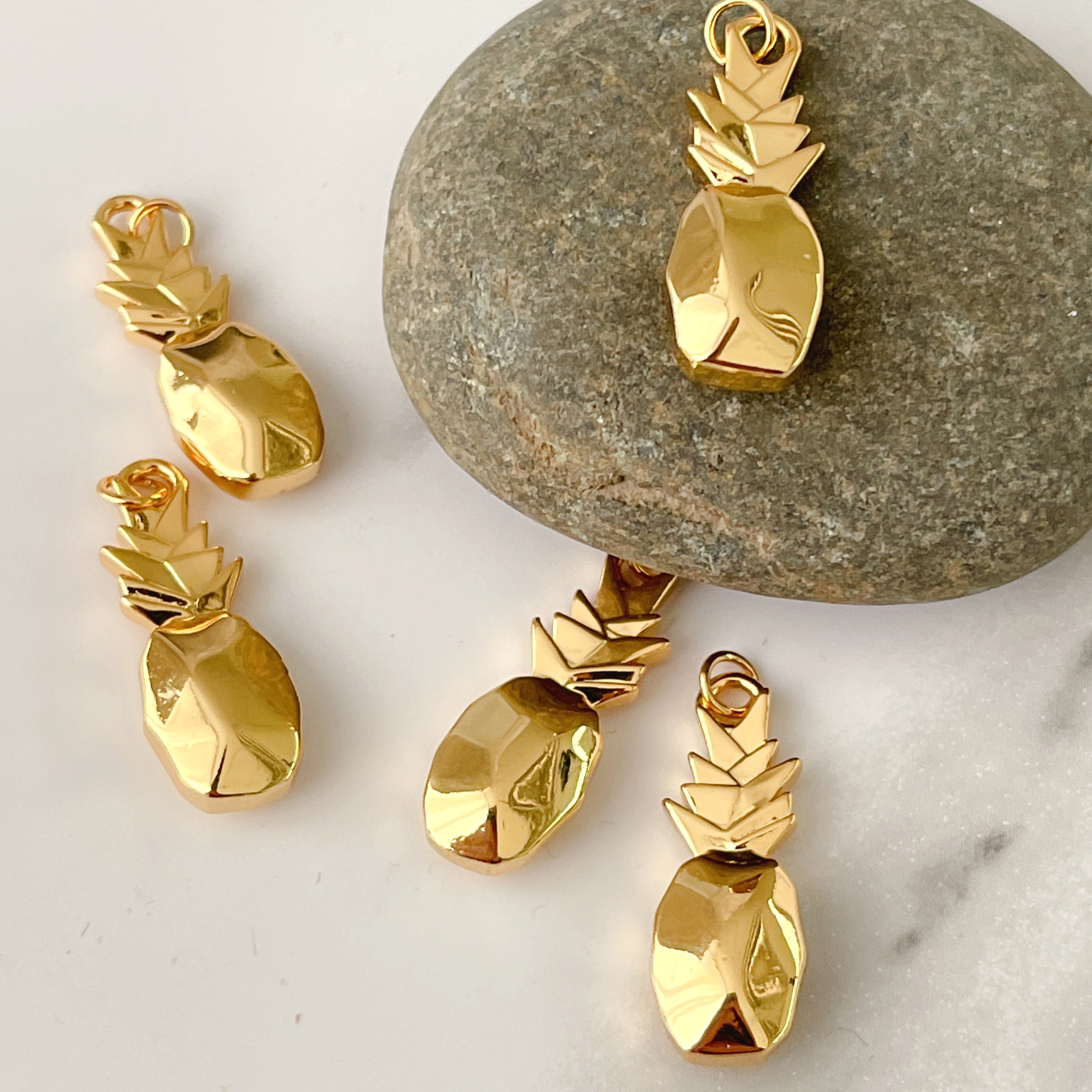 Metal pineapple Charm