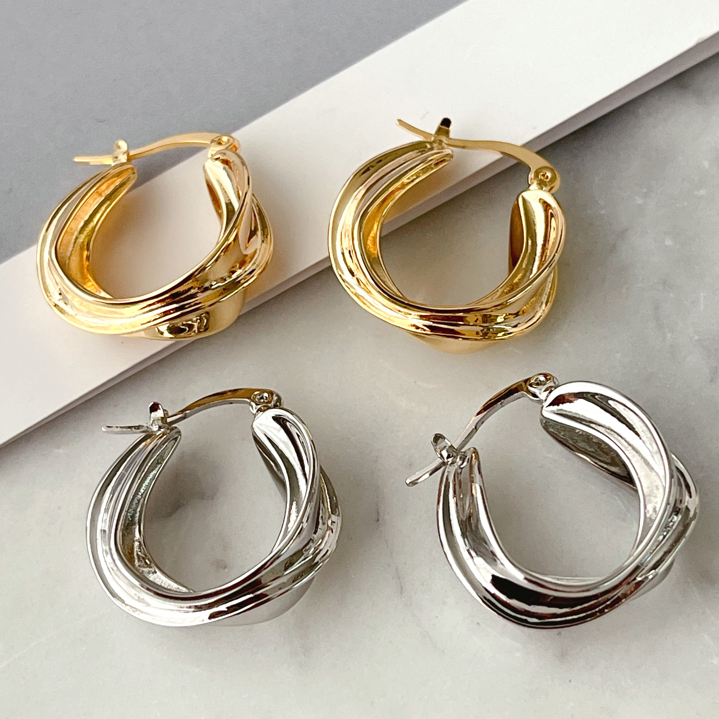 Fashion Metal Hoop Earrings CMEADL-2439478