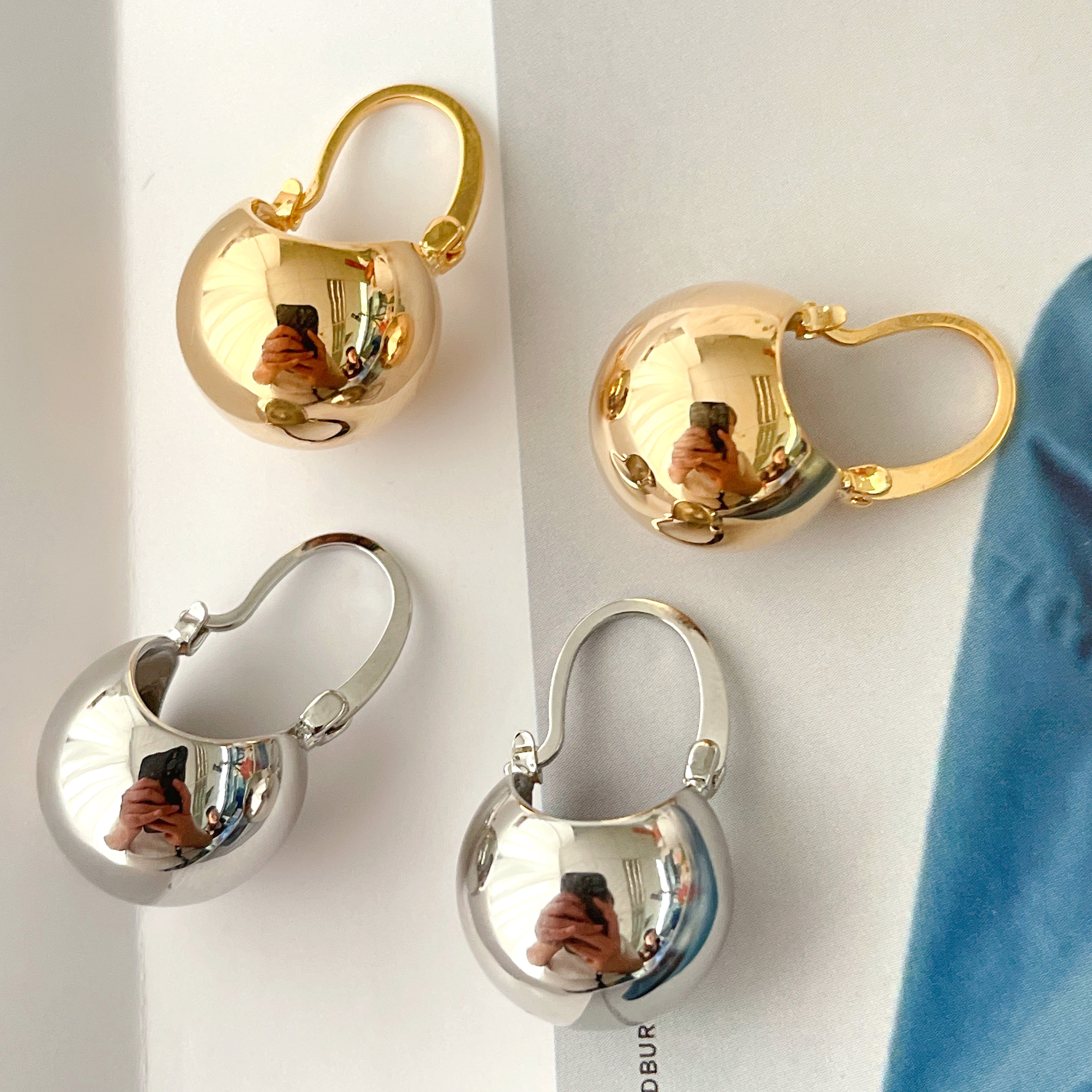 Metal Ball Earrings CMEADL-2439578