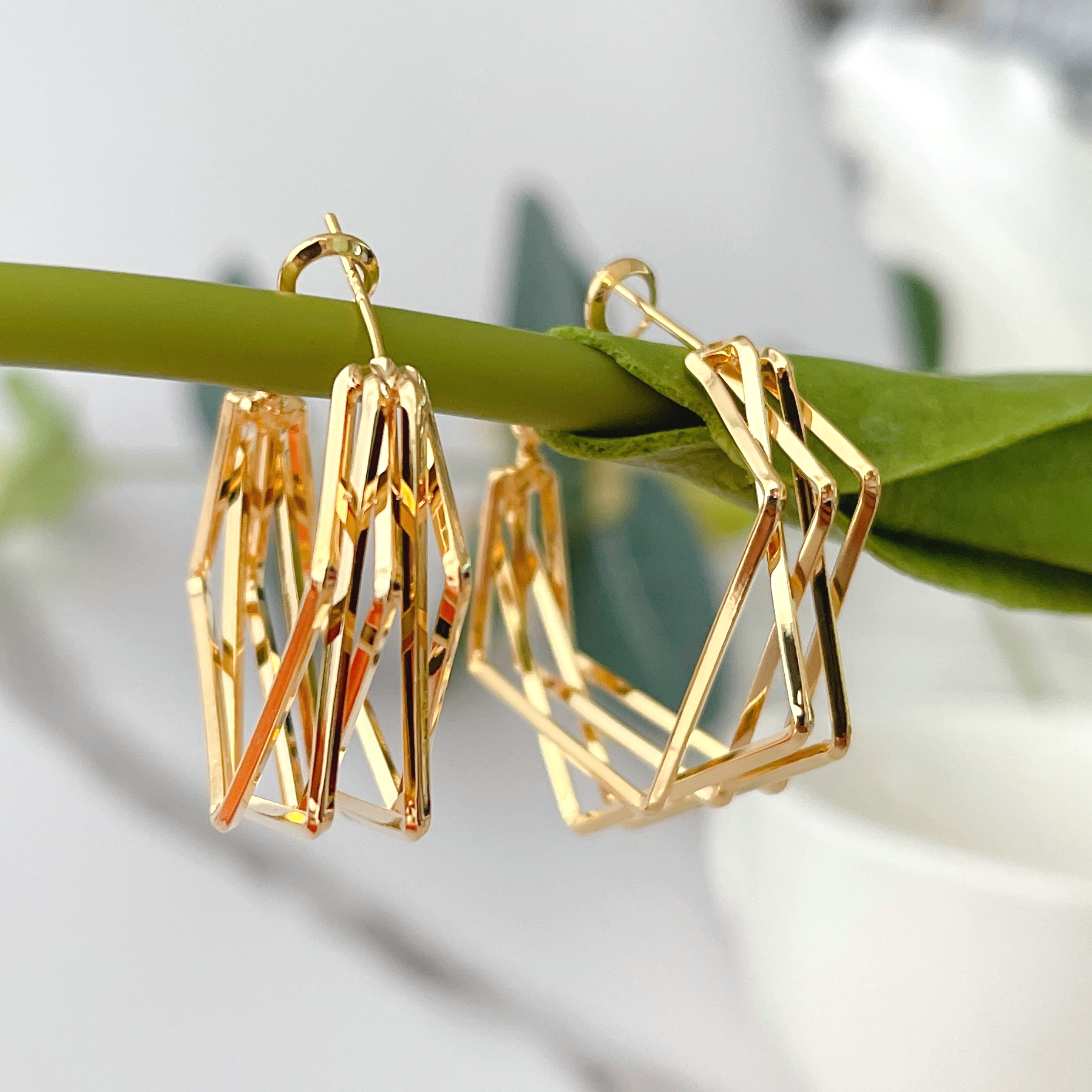 Geometric metal Earrings CMEADL-2439576
