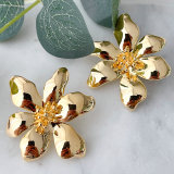 18k Gold Plated Flower Earrings CMEADL-2439393