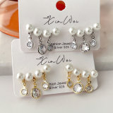 Pearl Line Stud Earrings CMEXW-2439581