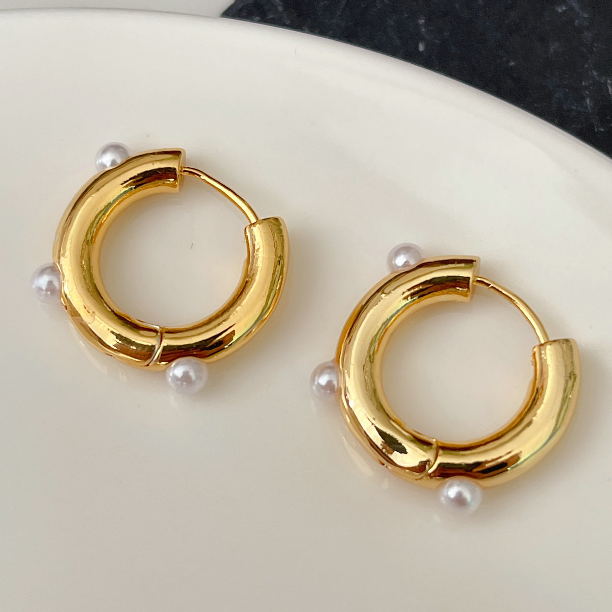 Round Pearl Earrings CMEDYX-2446139