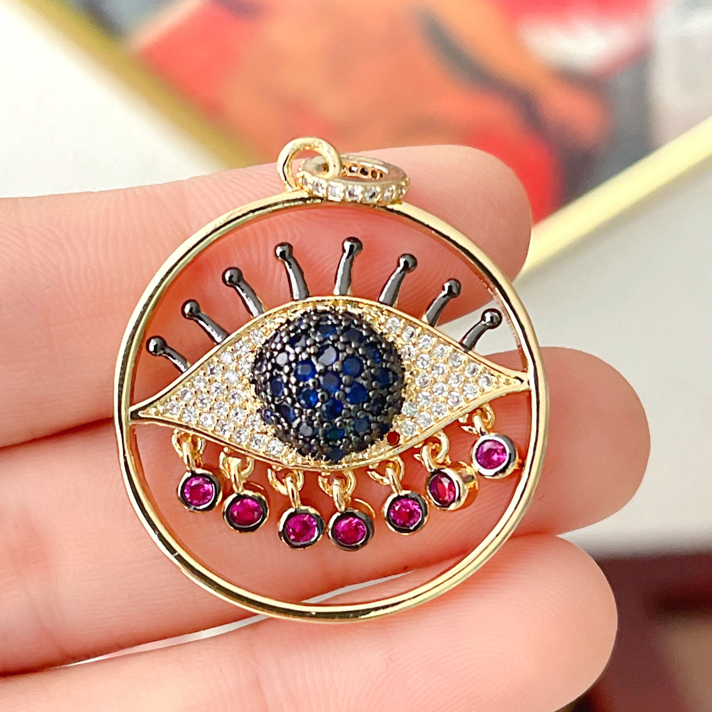 Round Colorful Eye Pendant