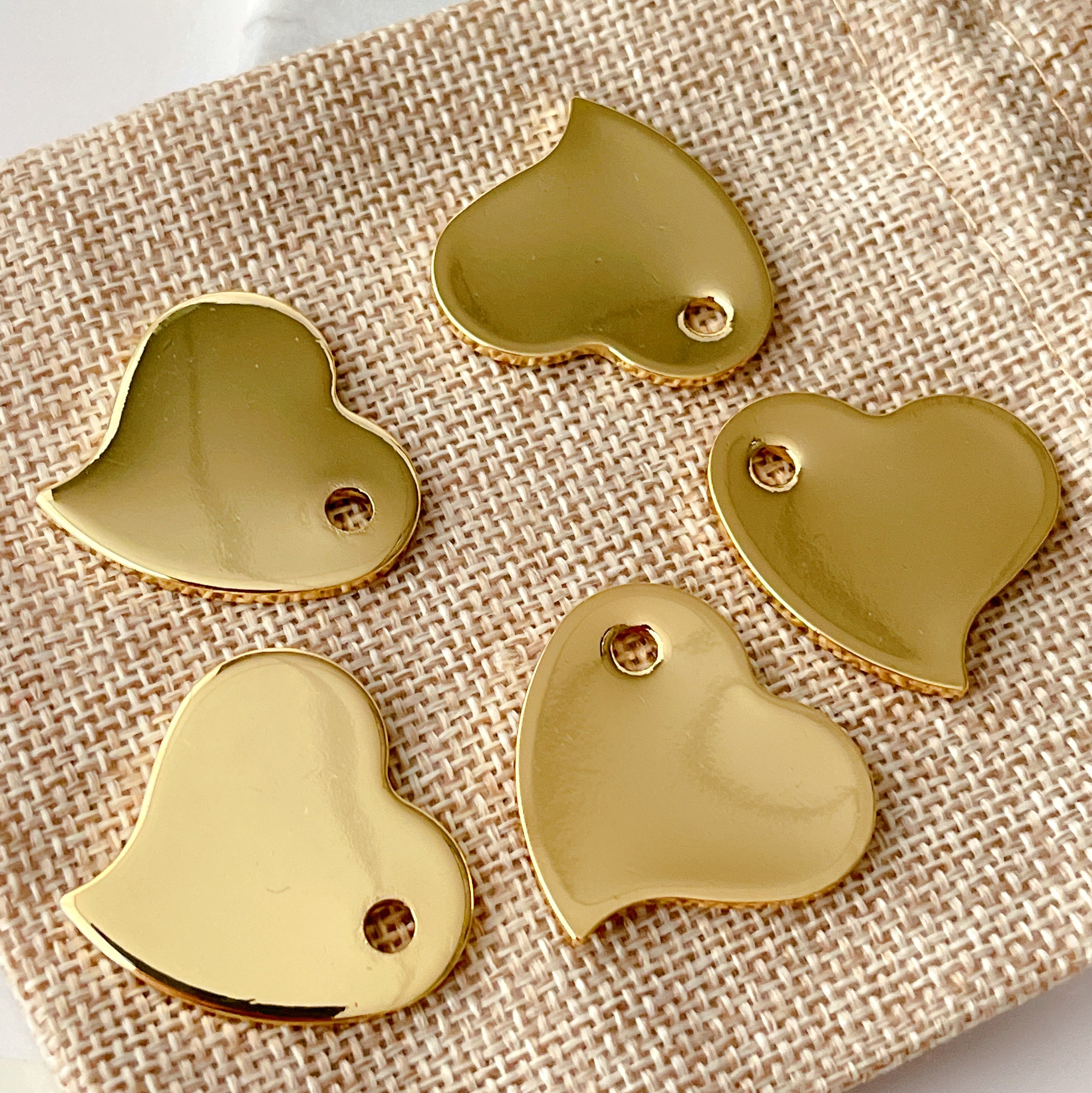 Gold Plain Heart Pendant