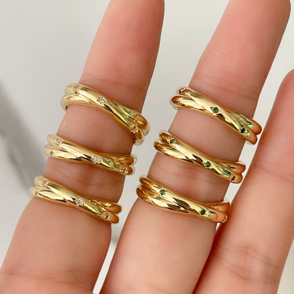 Twist Ring