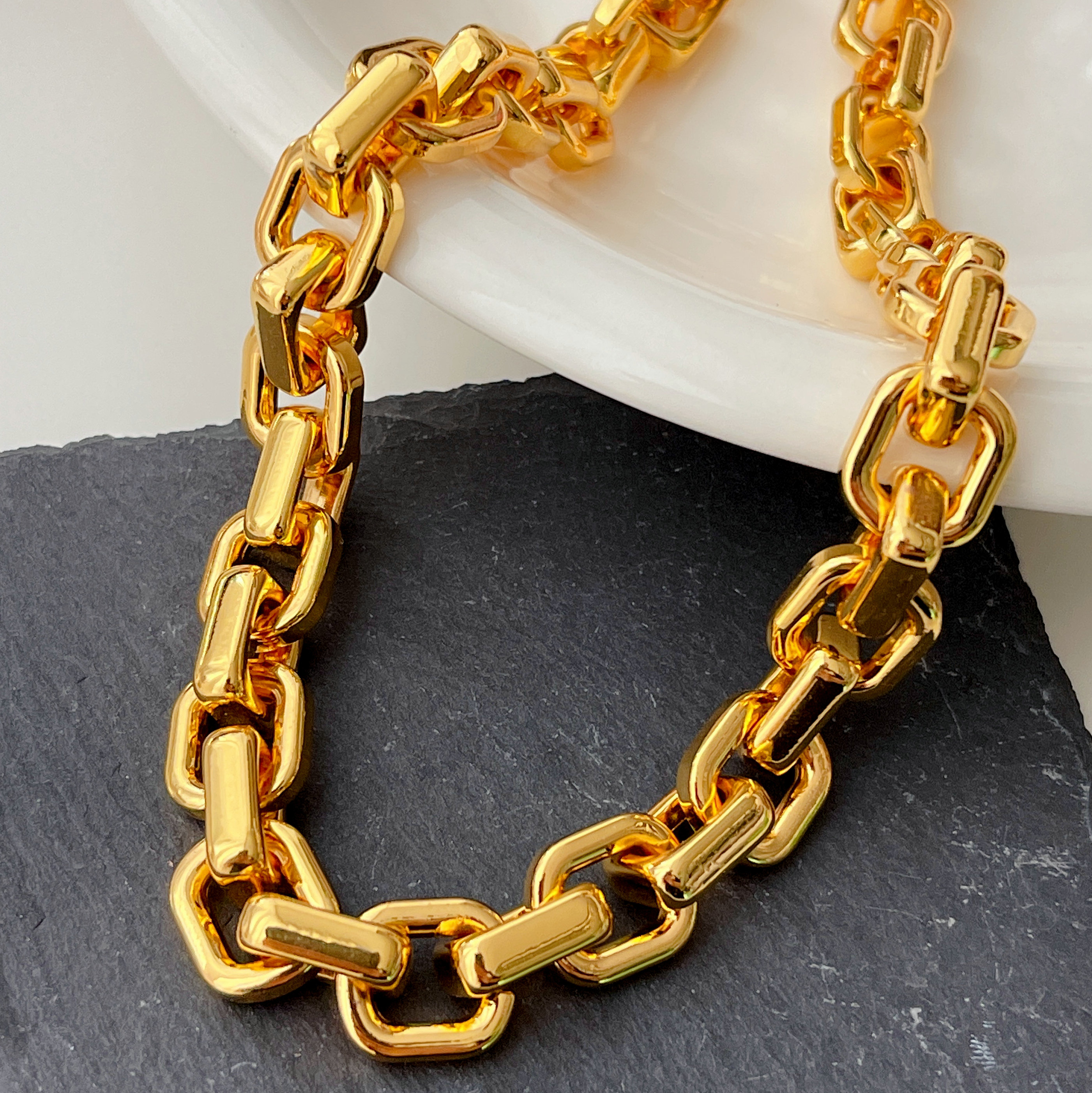 18K Gold Plated High Quality Chunky Chain Necklace 16inch