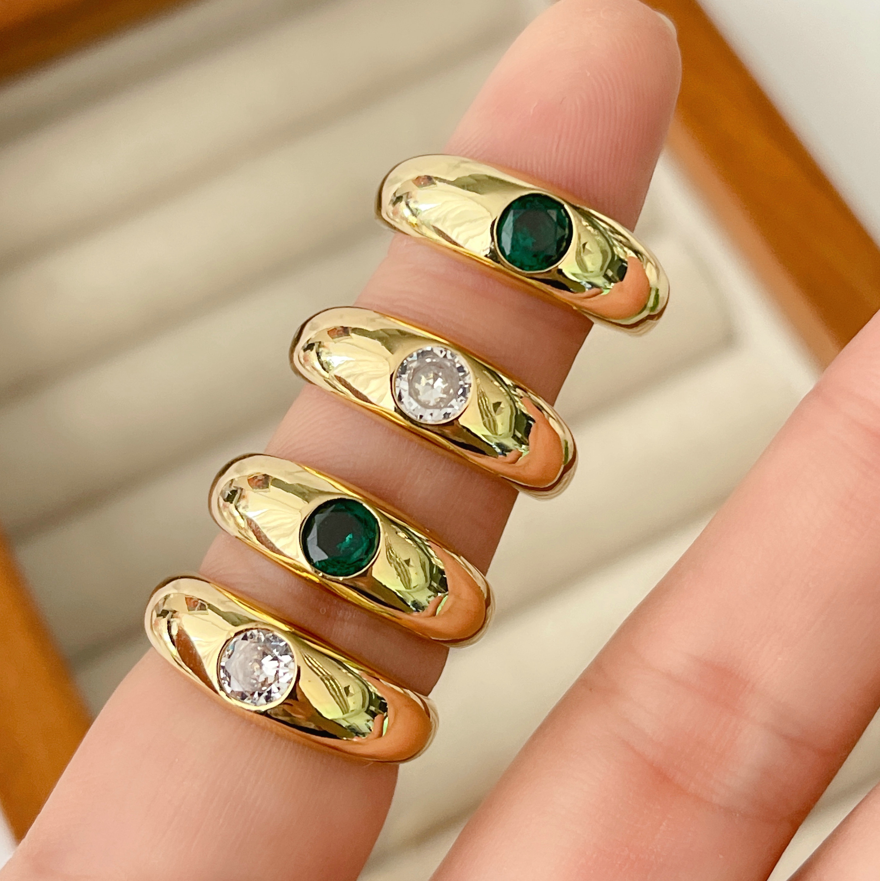 Round Zircon Adjustable Ring