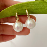 Round Pearl Earrings