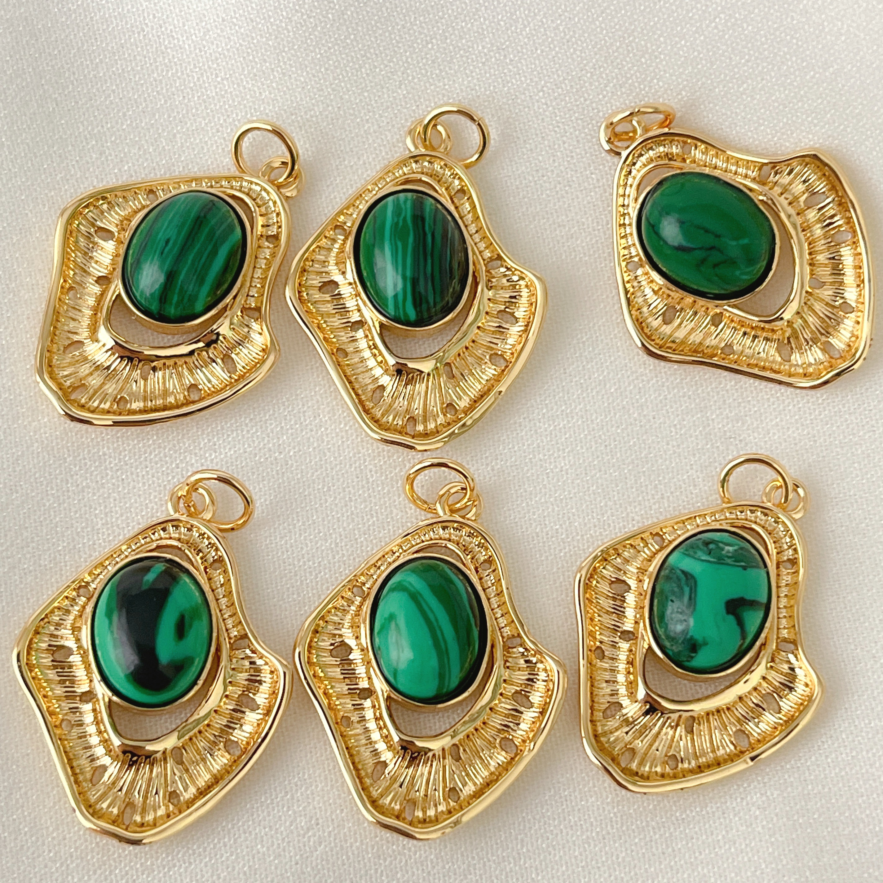 Green Leaf Charm