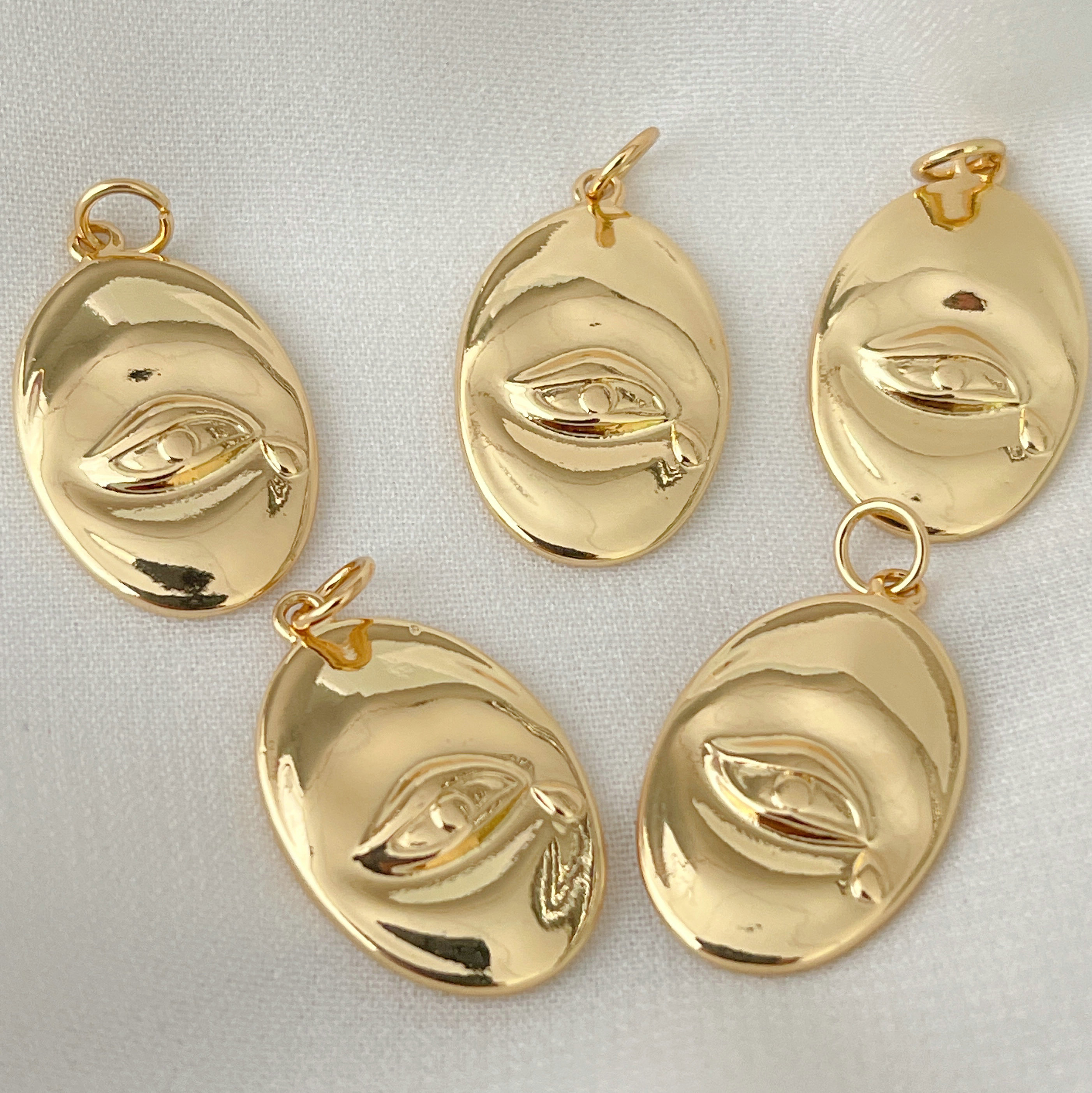 Oval Eye Charm