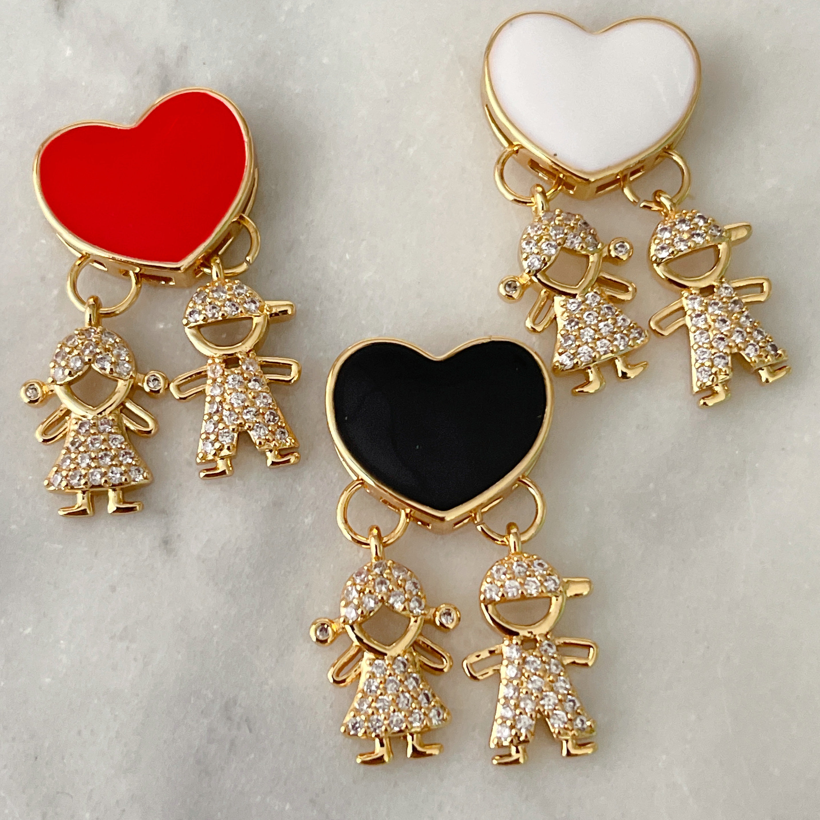 Enamle Heart With Boy And Girl Charm