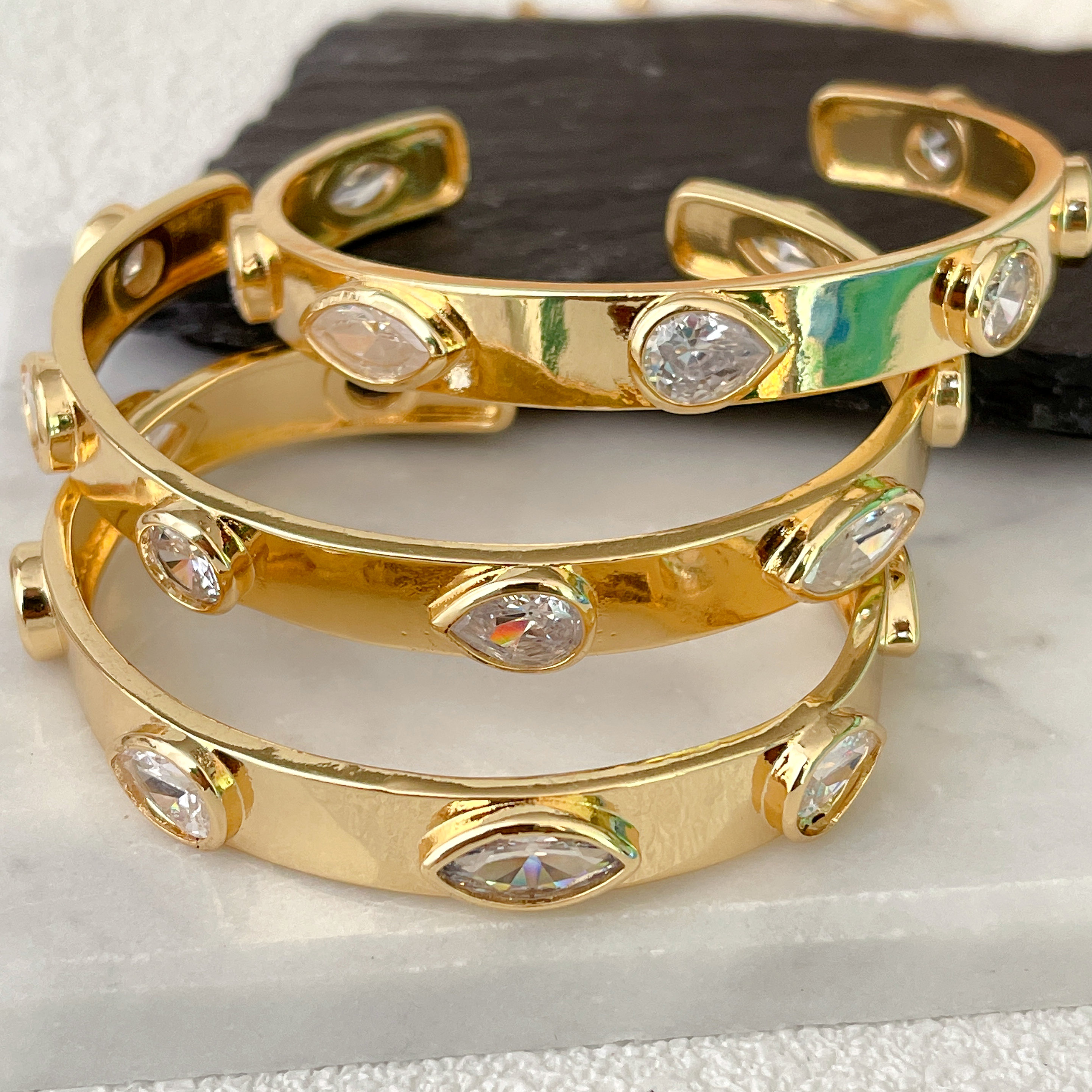 Fashion Zircon Bangle