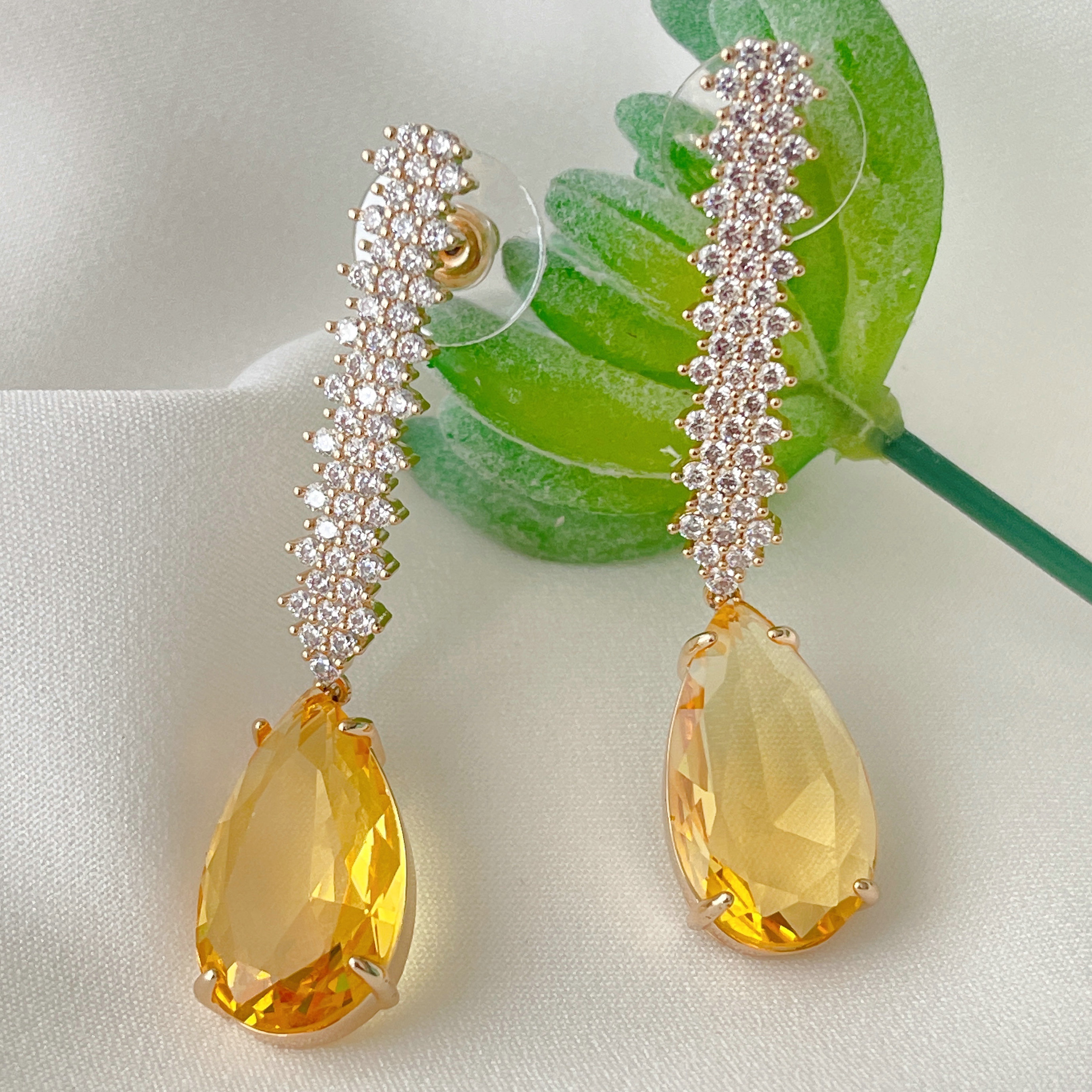 Yellow Zircon Pendant Earrings