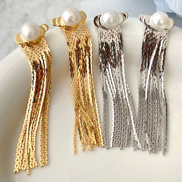 Long Tassel Pearl Earrings