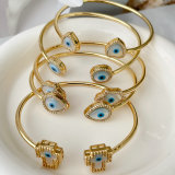 Shell Eye Bracelet