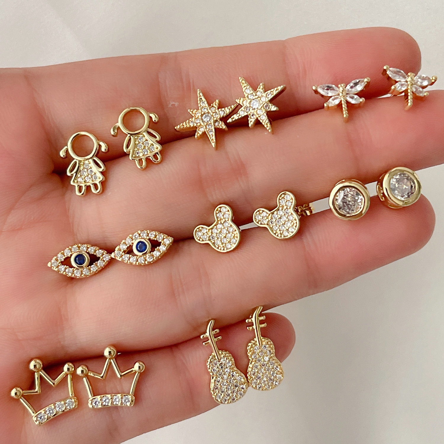 Pave Star eye Stud Earring