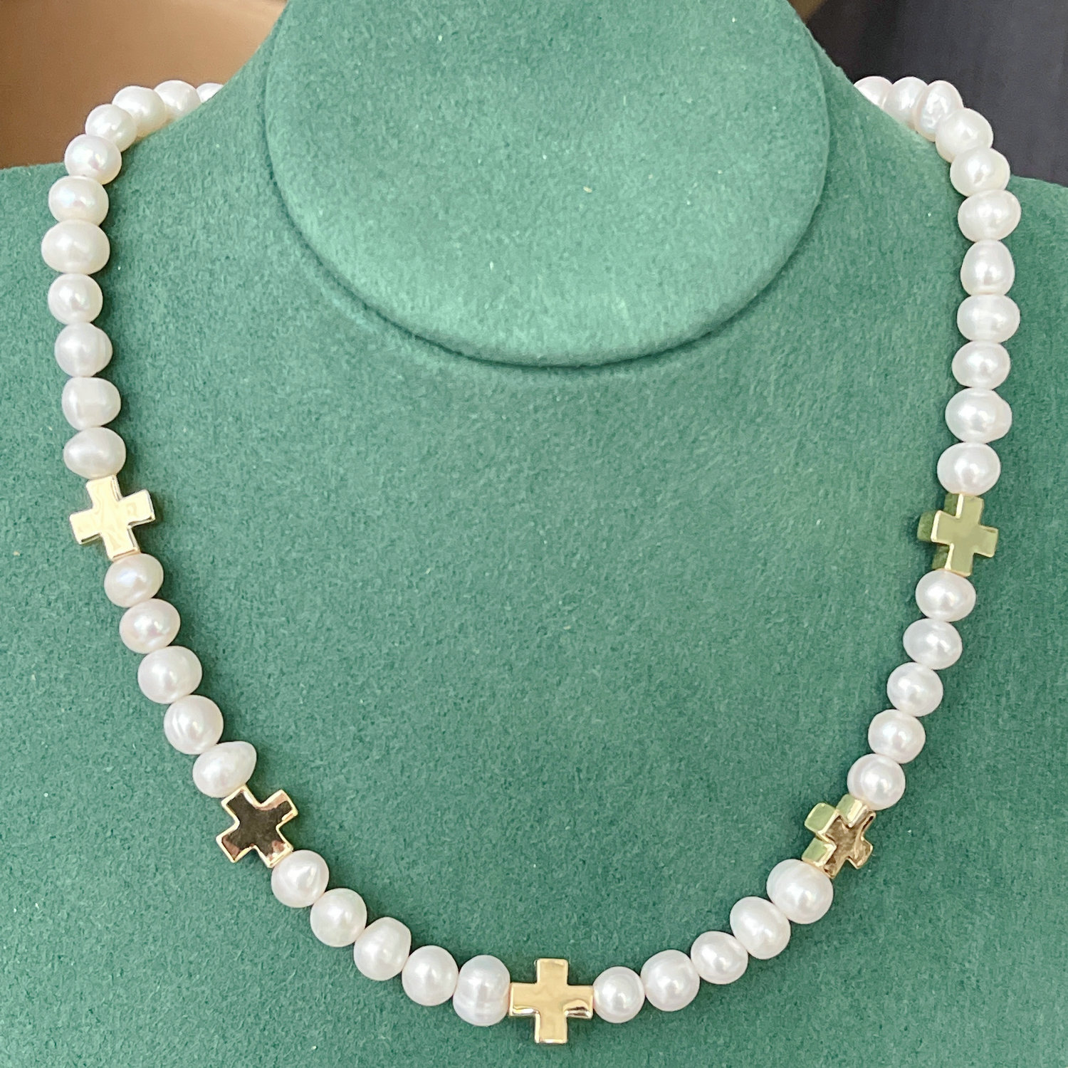 Fresh Water Pearl Corss Necklace