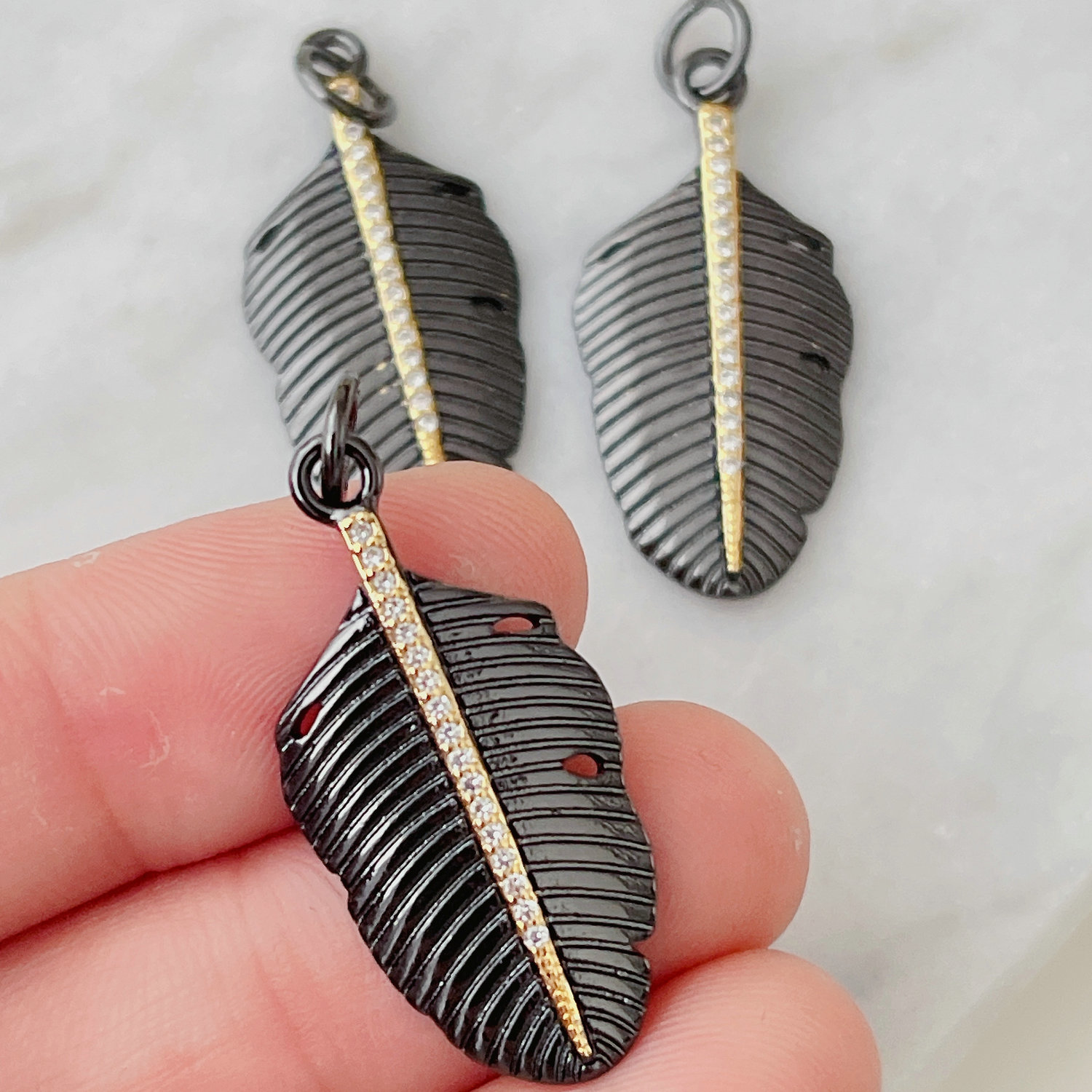 Black Leaf Pendant