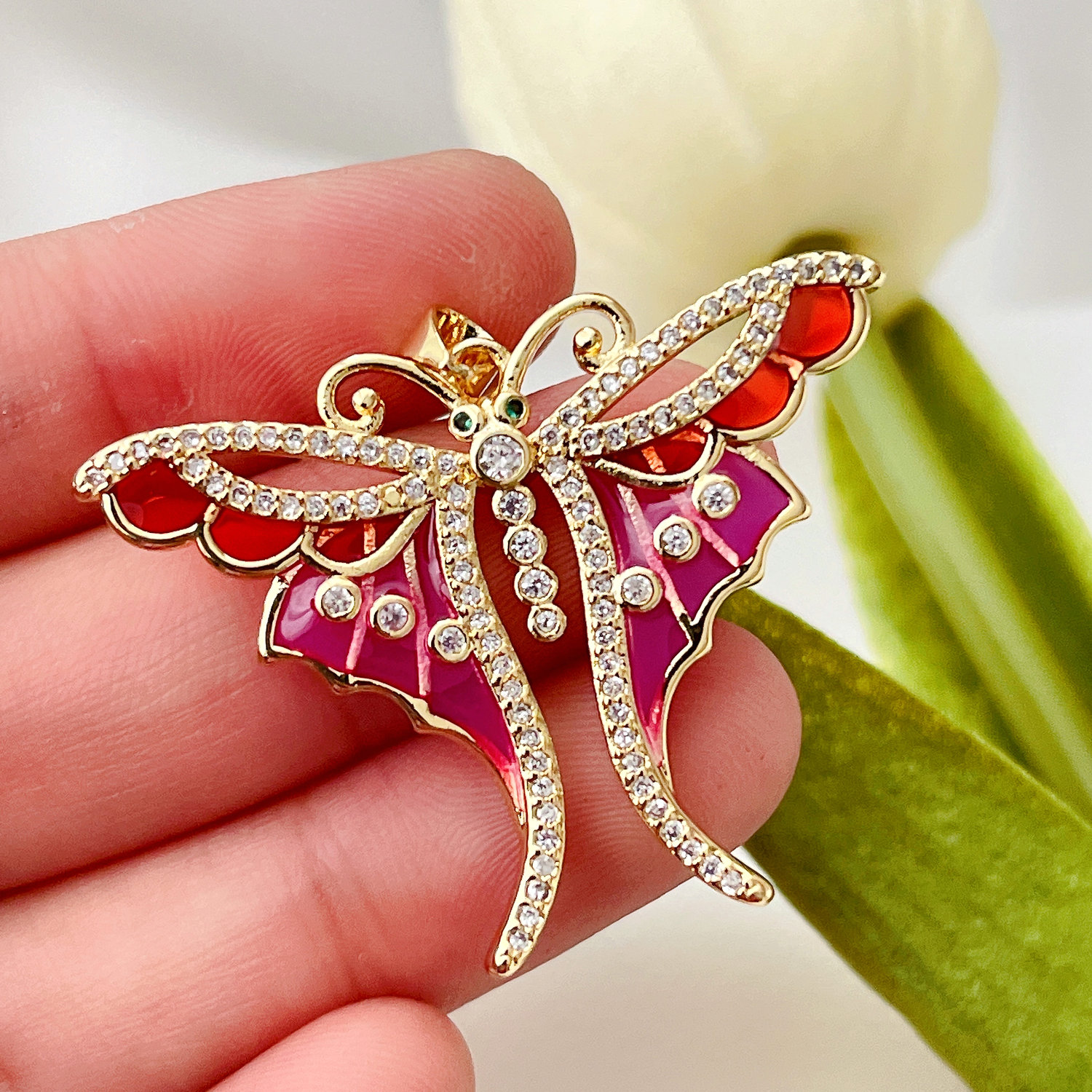 彩色珐琅蝴蝶吊坠 Colorful Enamel Butterfly Pendant
