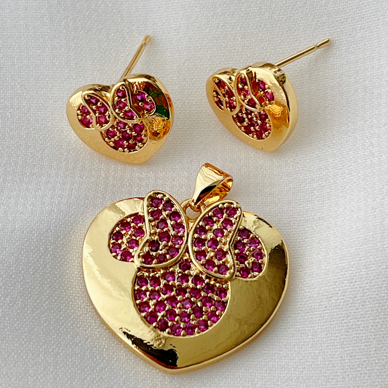 Red bear paw Set Earrings