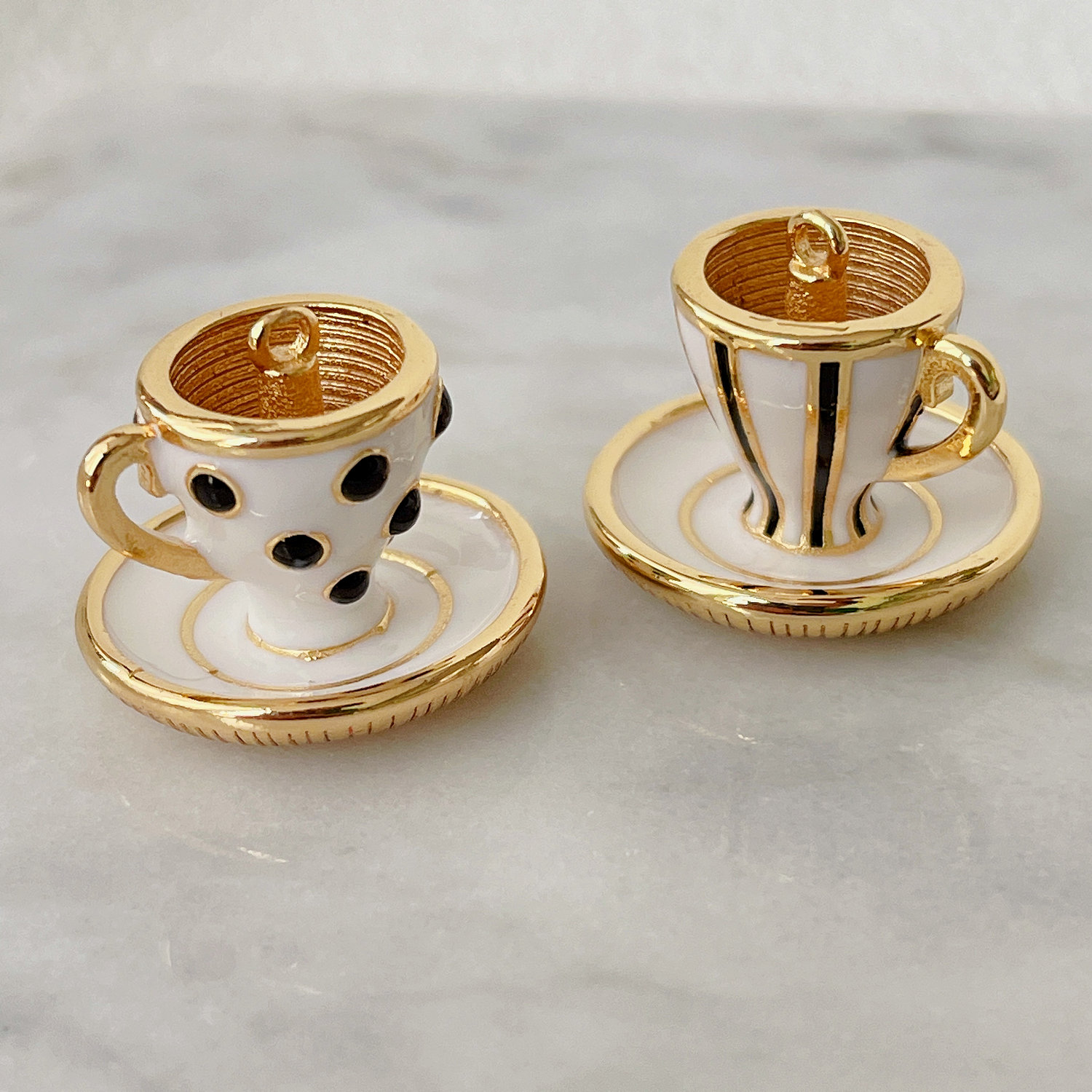 White Cap Pendant