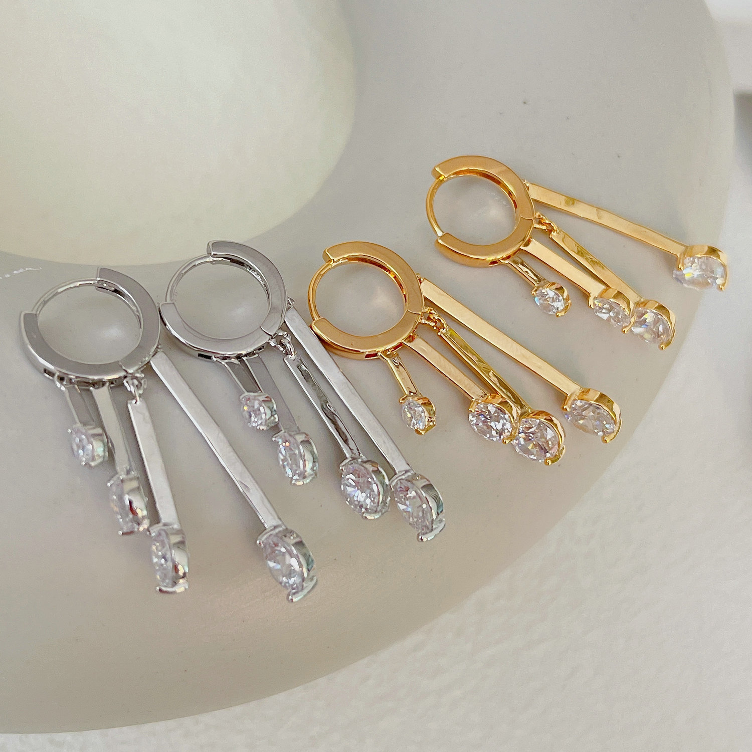 White Zircon Chain Tassel Earrings