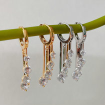 White Zircon Chain Tassel Earrings