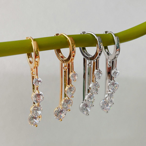 White Zircon Chain Tassel Earrings