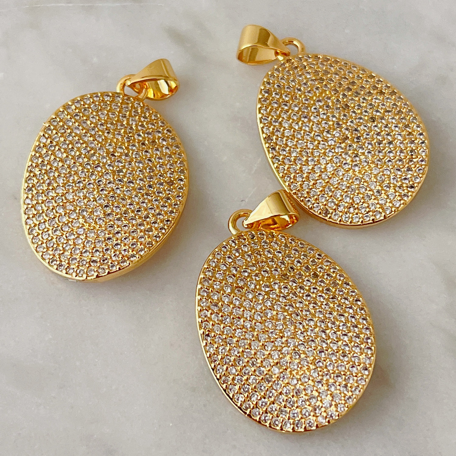 Pave S charm