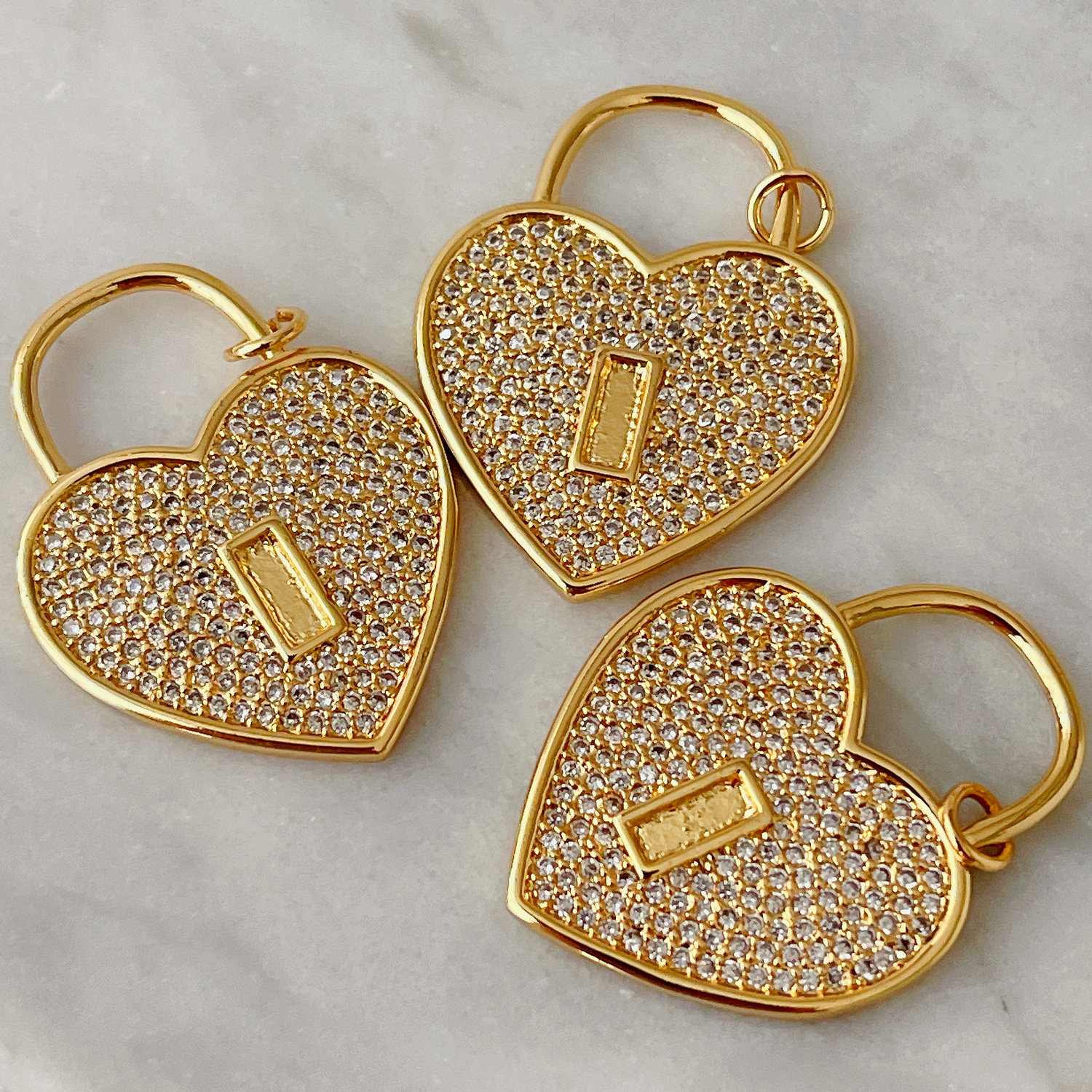 Heart locker pendant