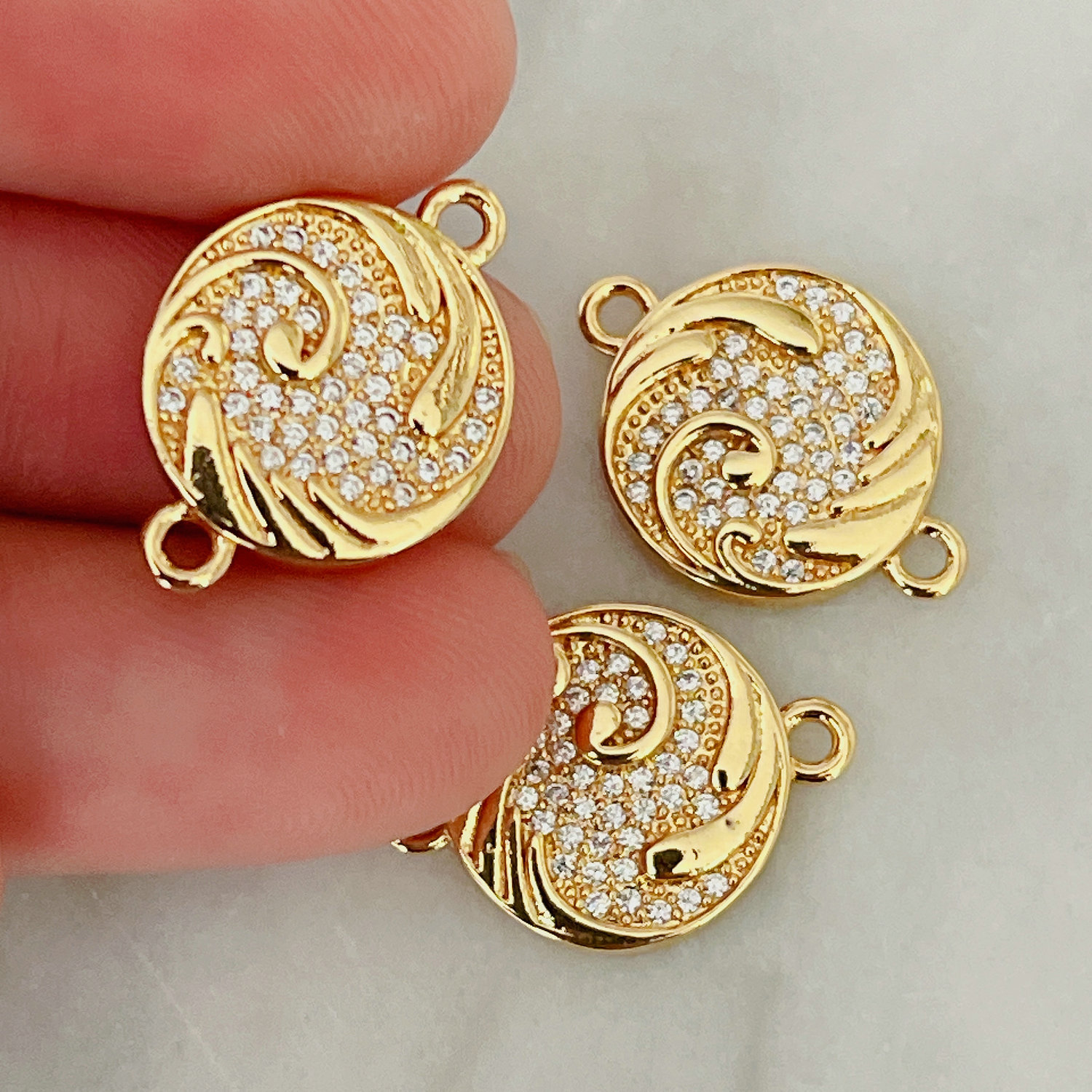 Connectore for bracelet