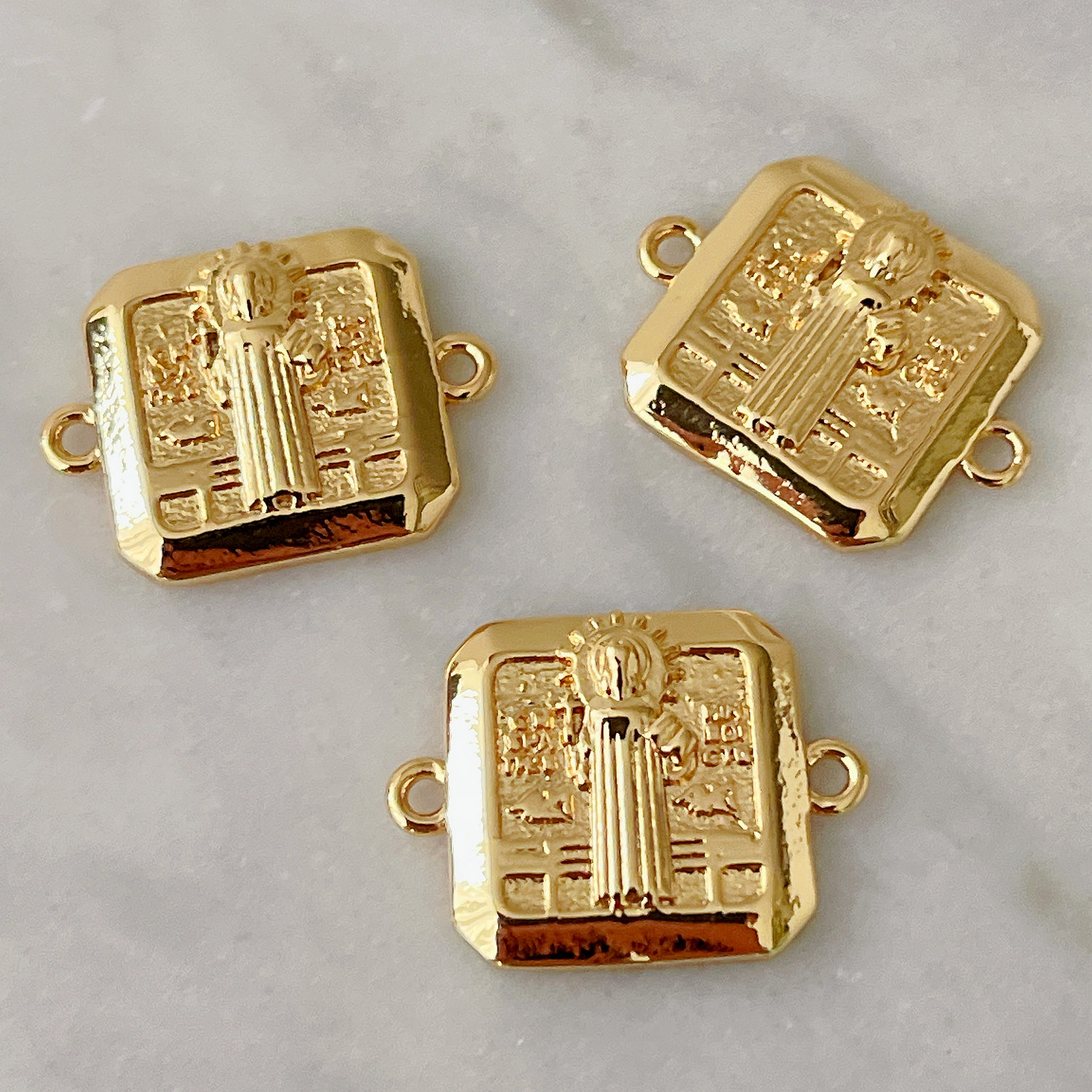 Connector for bracelet