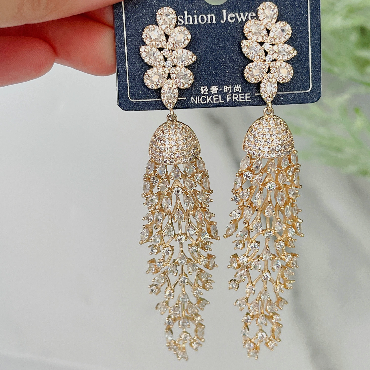 Big zircon earrings