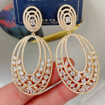 Big zircon earrings